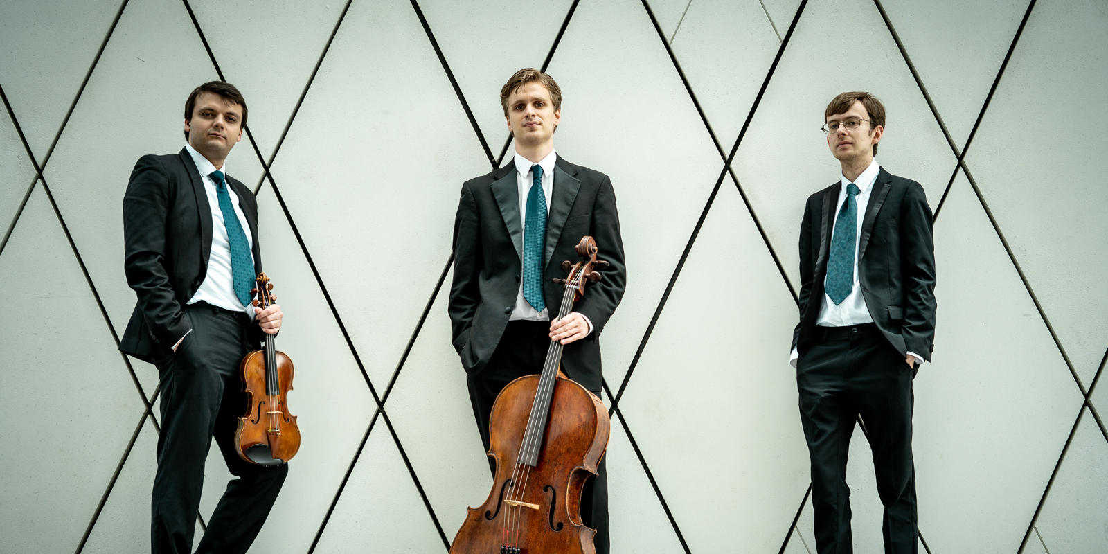 Mithras Trio 139