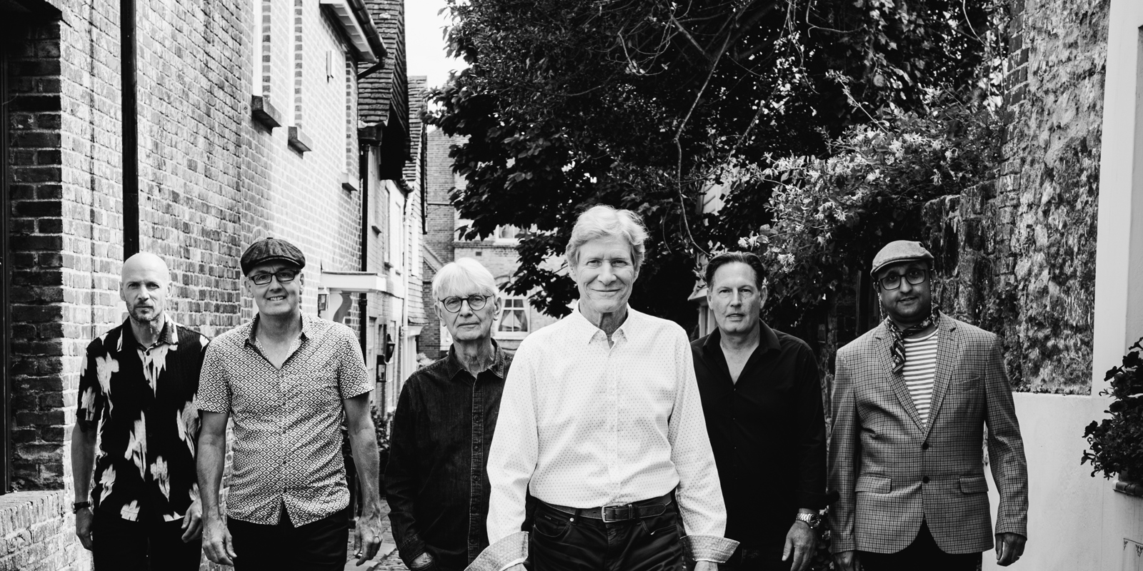 MANFREDS 2026 Promo Pic Mono 62